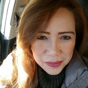 Meet your Posher, Rowena